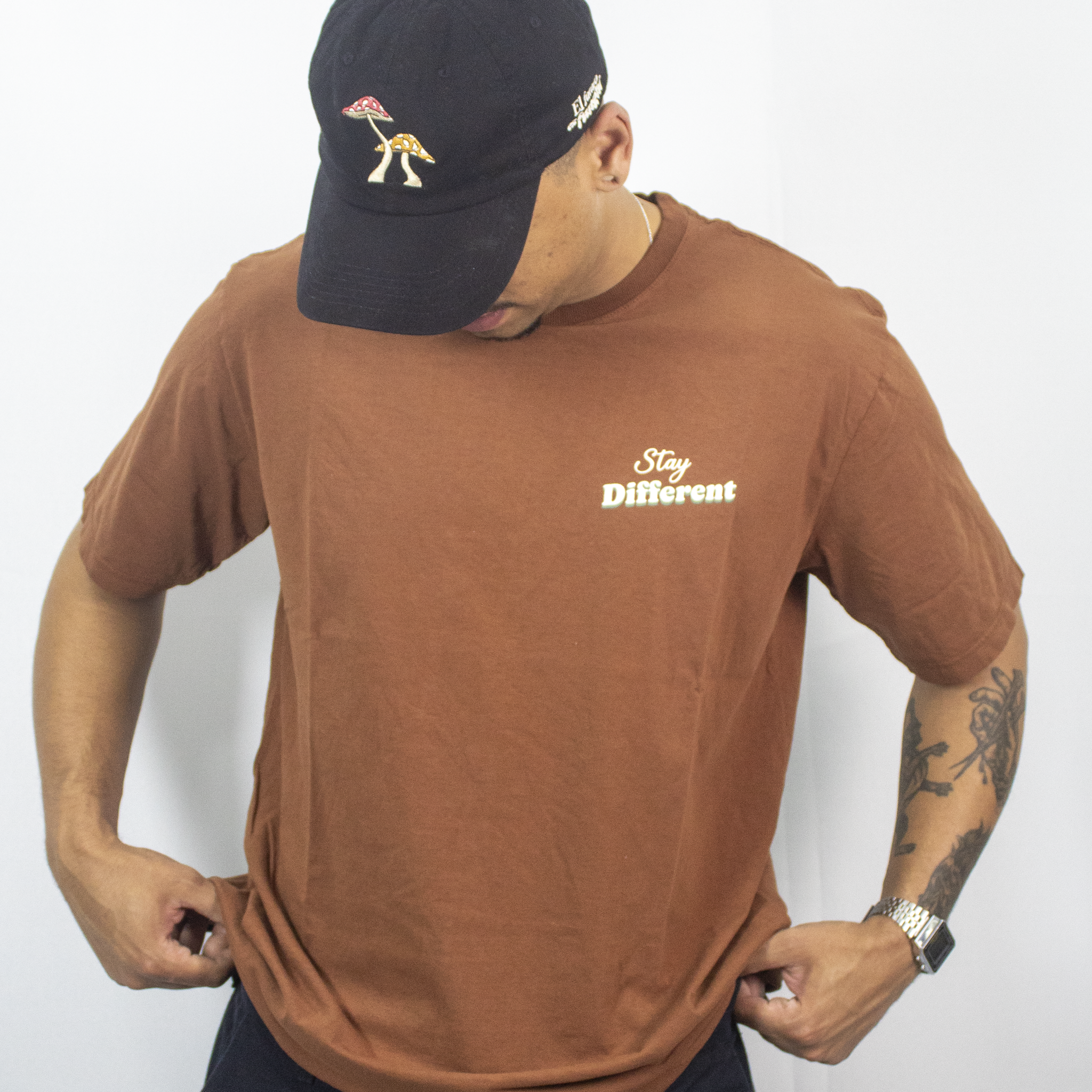 CAMISETA Stay different